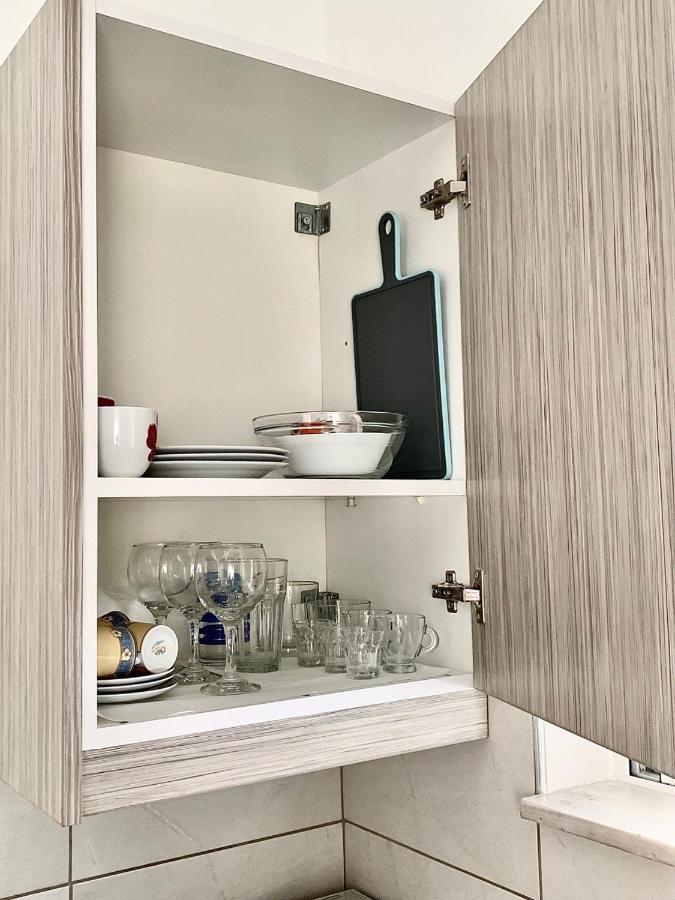 Apartament Santorini Studio For 2 Person In Athens Near Sea& Center Zewnętrze zdjęcie